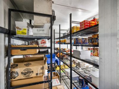 scarness-food-store-ice-creamery-8
