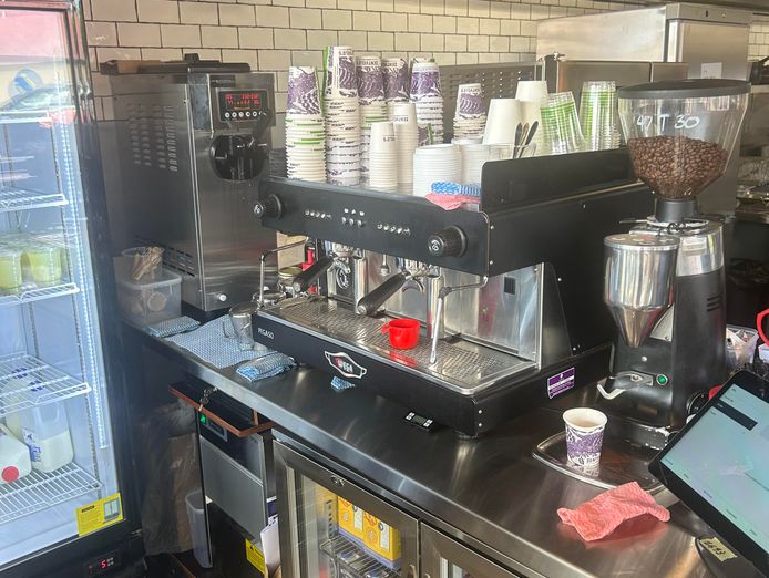 japanese-restaurant-sell-in-byron-bay-available-cafe-set-up-as-well-8