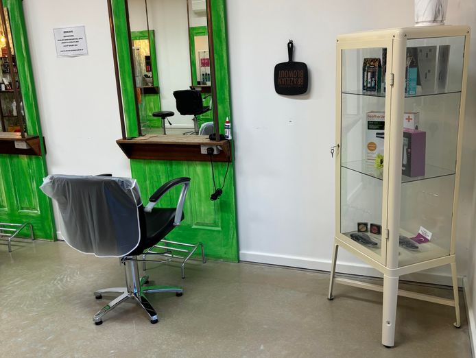 hair-salon-3