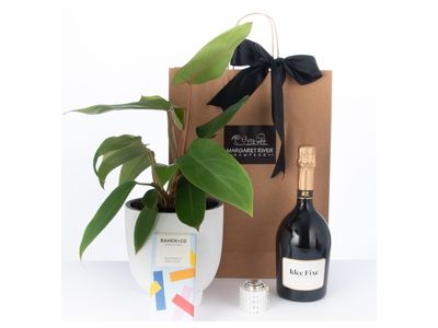bespoke-margaret-river-hampers-1