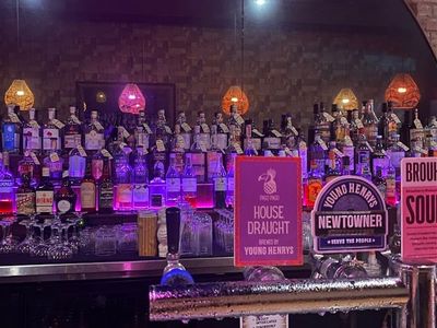 caxton-st-bar-near-suncorp-stadium-3