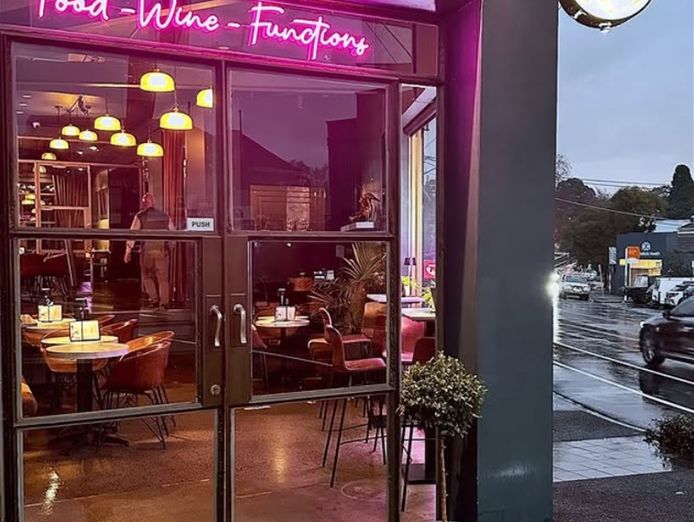 premium-restaurant-and-function-venue-kew-0