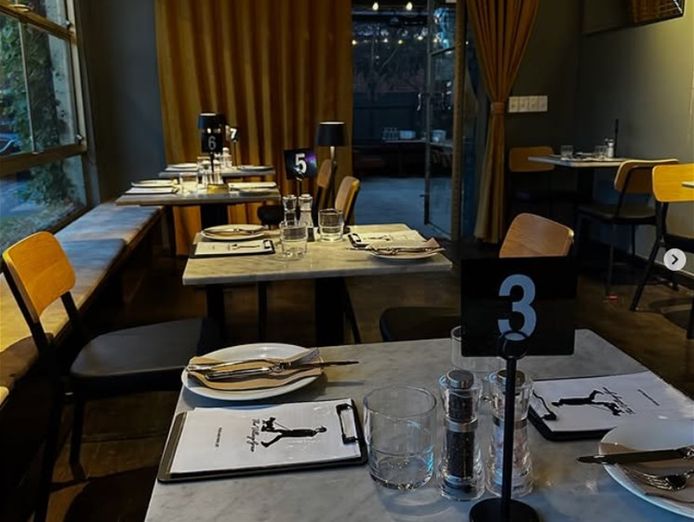 premium-restaurant-and-function-venue-kew-3