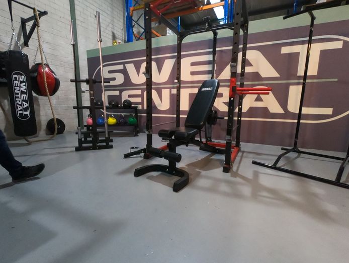 sweat-central-fitness-equipment-sport-retailer-shop-with-strong-growth-potential-0