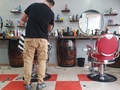 business-for-sale-barber-shop-0