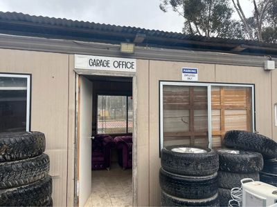 established-auto-wrecking-business-for-sale-4