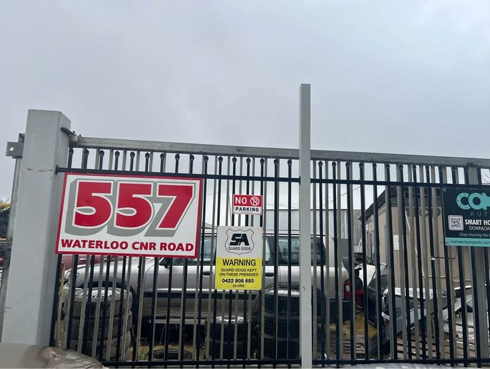 established-auto-wrecking-business-for-sale-2