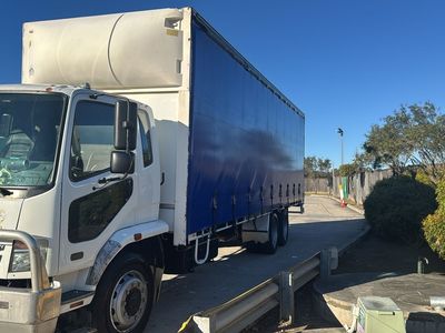 trucks-with-work-sydney-metro-western-sydney-depot-0