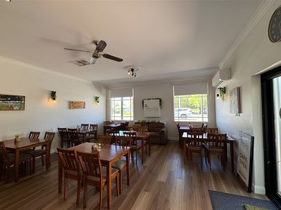 olive-joy-business-amp-freehold-opportunity-6