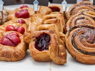 fully-equipped-bakery-and-cafe-opportunity-in-torquay-2