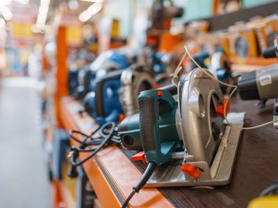 power-tool-retail-and-service-agent-growth-opportunity-1