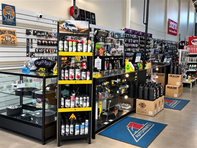 auto-parts-professionals-built-for-car-lovers-2