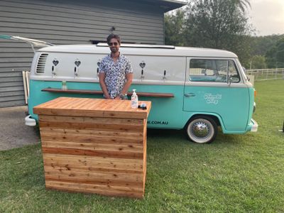 unique-mobile-bar-opportunity-kombi-keg-brisbane-1