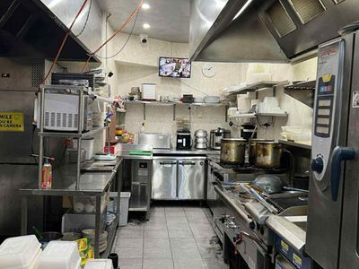 a-fully-equipped-restaurant-in-bankstown-cbd-for-sale-8