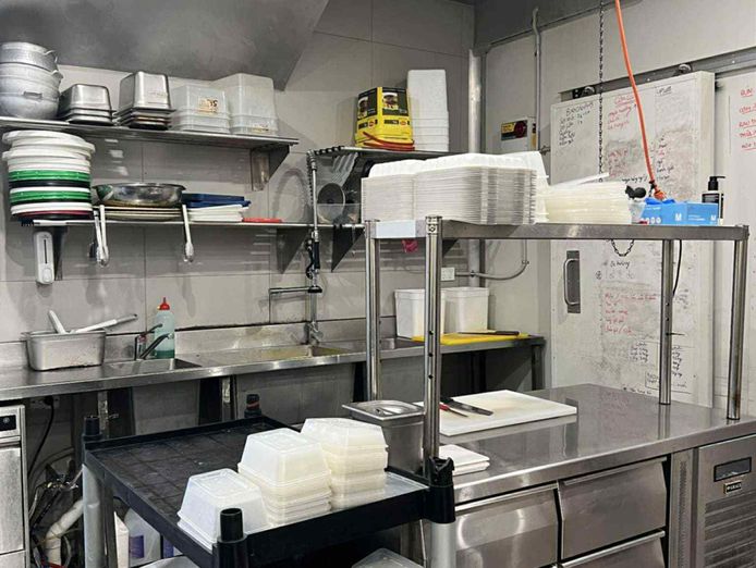 a-fully-equipped-restaurant-in-bankstown-cbd-for-sale-6