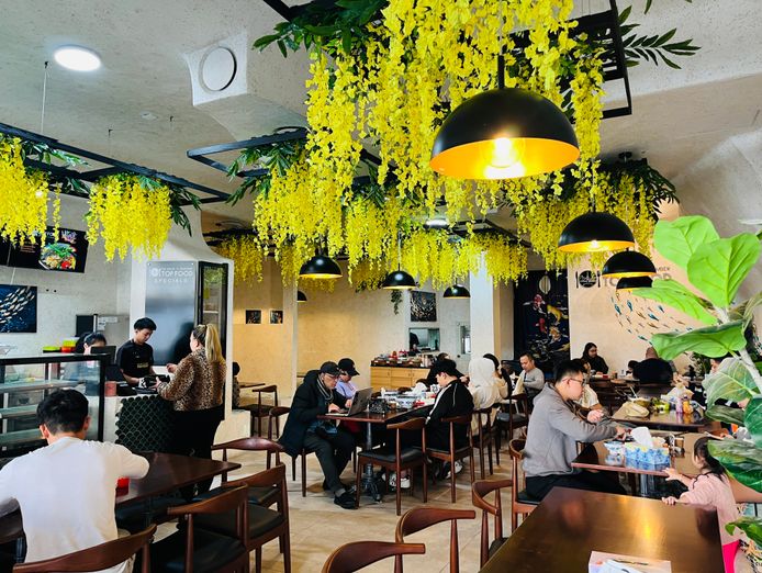 a-fully-equipped-restaurant-in-bankstown-cbd-for-sale-3