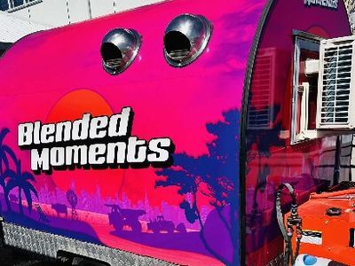 mobile-coffee-food-trailer-0