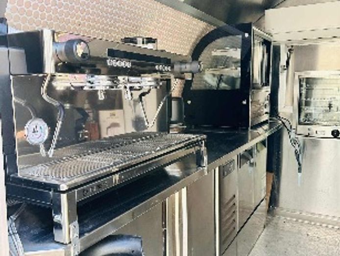 mobile-coffee-food-trailer-4