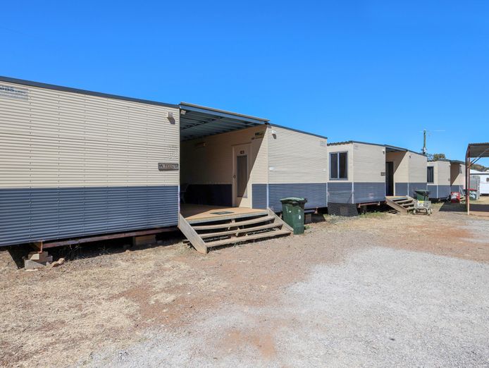 burke-wills-roadhouse-8