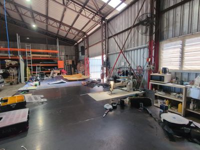 busy-upholstery-motor-trimming-business-9