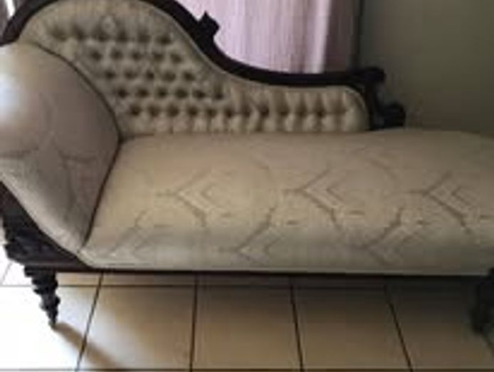busy-upholstery-motor-trimming-business-4