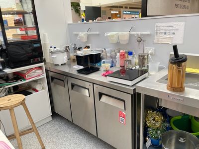 selling-as-a-fitted-out-food-takeaway-coffee-kiosk-5