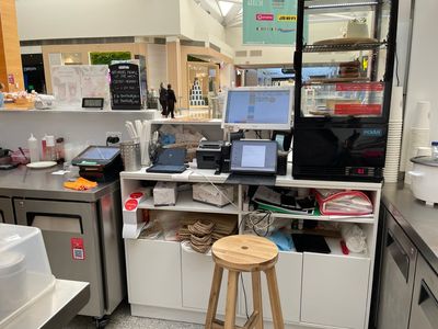 selling-as-a-fitted-out-food-takeaway-coffee-kiosk-2