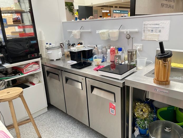 selling-as-a-fitted-out-food-takeaway-coffee-kiosk-5