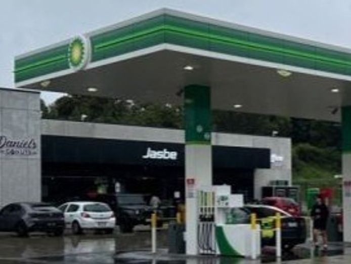 jasbe-bp-petrol-station-convenience-store-once-in-a-lifetime-opportunity-0