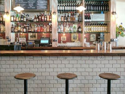 discover-your-dream-business-opportunity-in-surry-hills-6