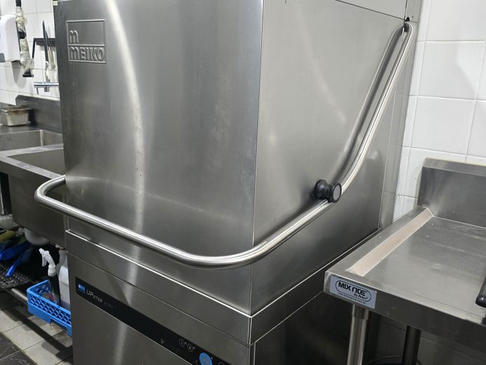 turnkey-indian-restaurant-opportunity-prime-location-ready-to-go-2