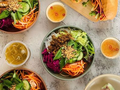 banh-mi-shop-with-cheap-rent-8