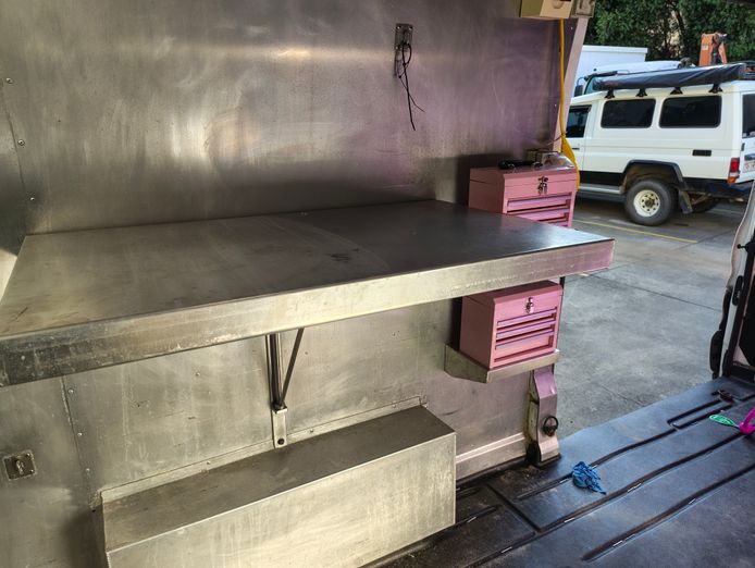 mobile-dog-grooming-business-4