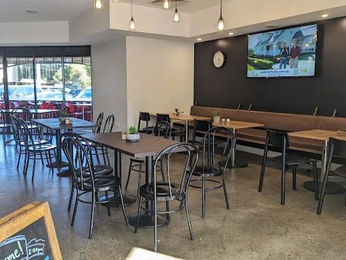 cafe-restaurant-in-silverwater-0