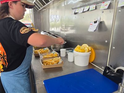 fish-chip-food-trailer-business-for-sale-4