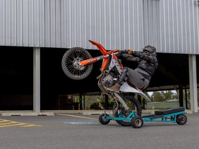 viper-wheelie-school-5