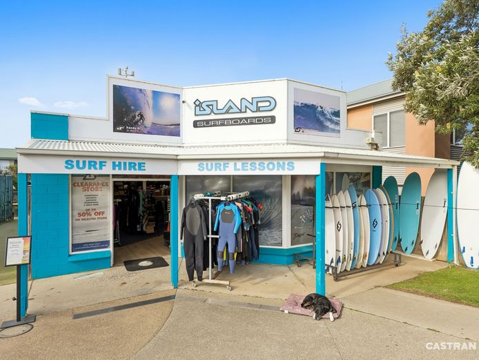 own-one-of-australias-most-iconic-surfing-businesses-5