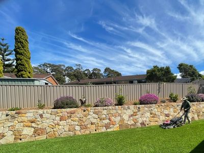 lawn-mowing-and-gardening-business-2