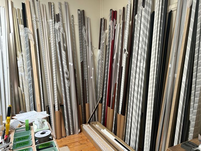 custom-picture-framing-2