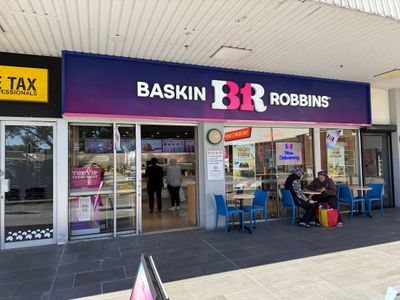 baskin-robbins-logan-central-plaza-1