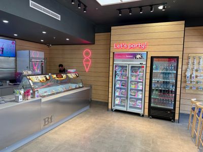baskin-robbins-logan-central-plaza-4