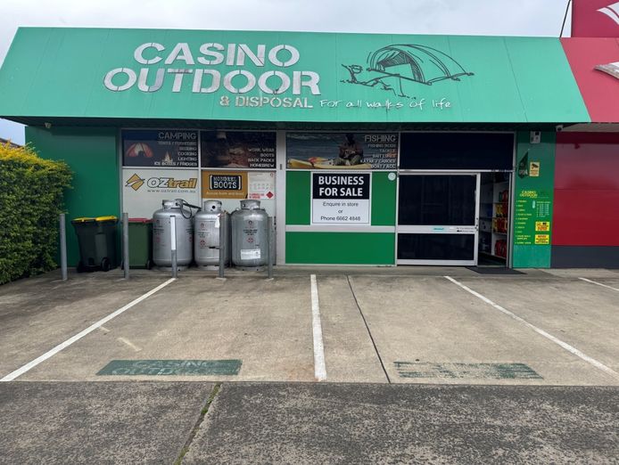 camping-fishing-outdoor-store-0