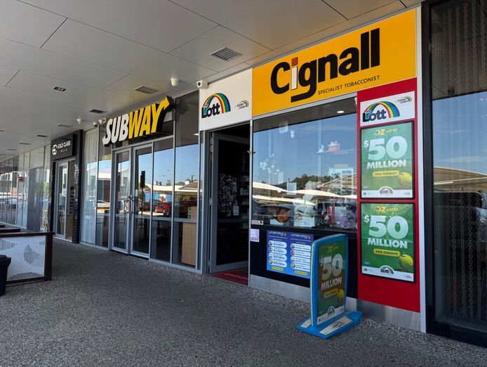 lotto-gifts-tobacconist-shop-0