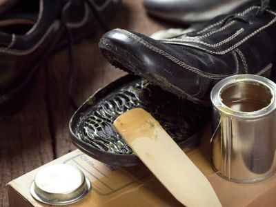 established-profitable-shoe-repair-key-cutting-giftware-engraving-business-0
