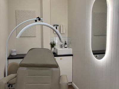 thriving-beauty-salon-loyal-clientele-prime-location-huge-growth-potential-2