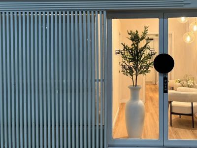 thriving-beauty-salon-loyal-clientele-prime-location-huge-growth-potential-4