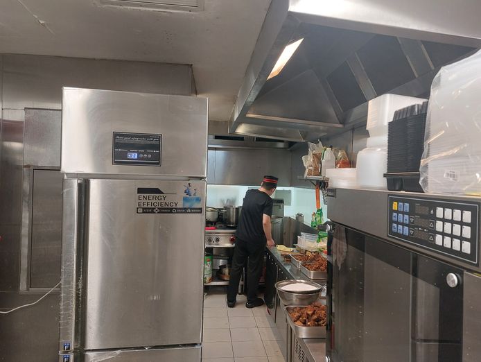 for-sale-melbourne-cbd-restaurant-apartment-business-package-3