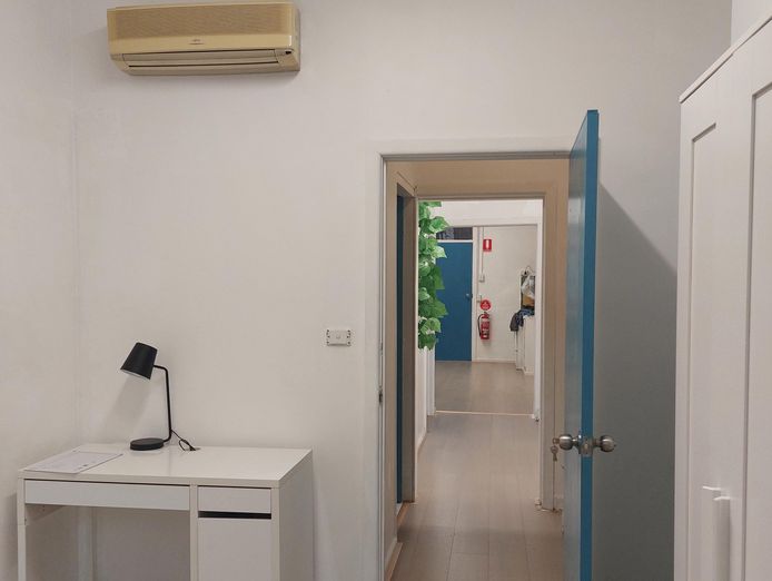 for-sale-melbourne-cbd-restaurant-apartment-business-package-8