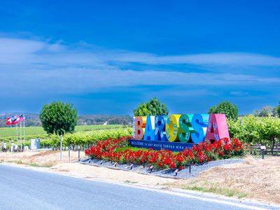 restaurant-on-iconic-winery-barossa-south-australia-8