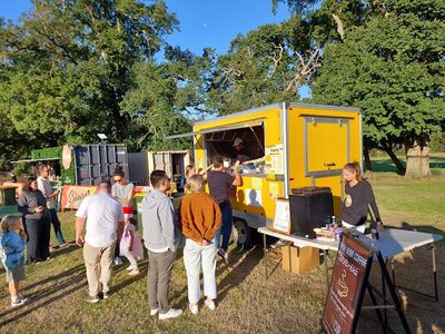 food-truck-business-for-sale-pasta-pollyanna-0